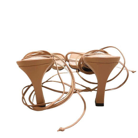 Worn Once Caverley Dora Beige Tan Ankle Tie Sandal Women's 40 or 10 - Picture 3 of 6